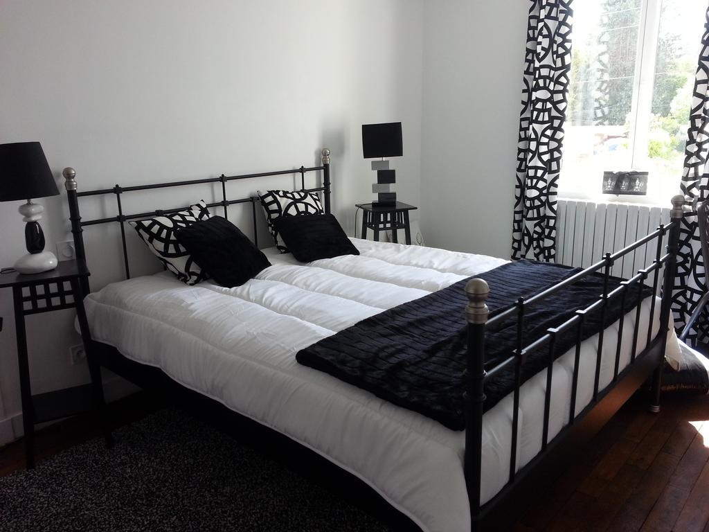 Hotel Le 6 3 Home Port En Bessin Zimmer foto